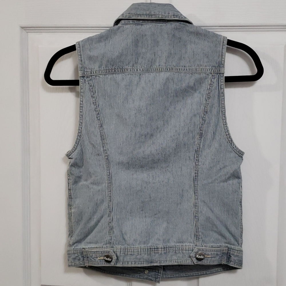 ❣️ 3/$25 Keds Denim Vest - Picture 2 of 6